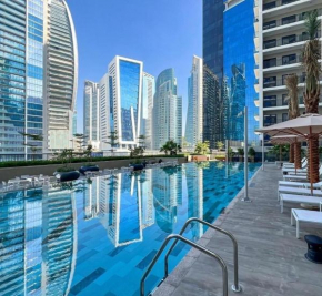 CitiHome-1BR in Business Bay Overlooking the Canal
